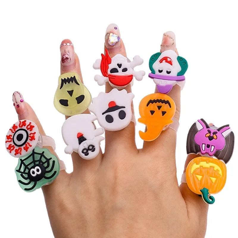 🎁 Hot Sale Promotion 49% OFF 🔥 Halloween 50Pcs LED glowing ring (Free Shipping)